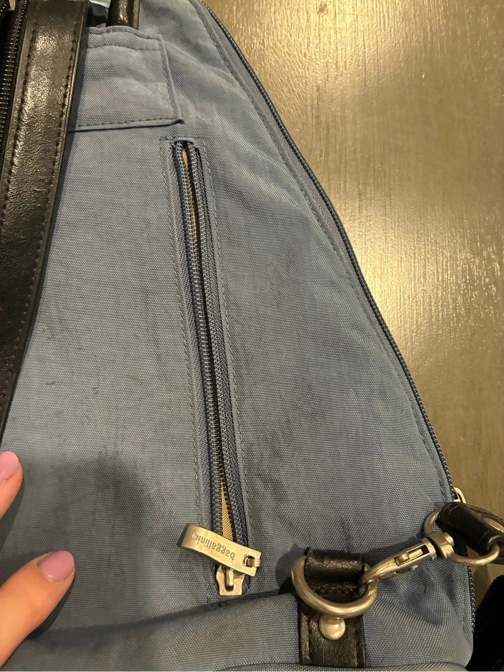 Baggallini Blue Triangular Canvas Backpack - Unbranded